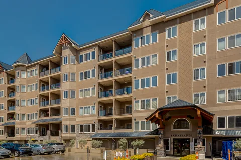 30 Discovery Ridge Close SW #502, Calgary