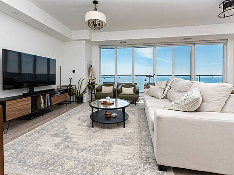 70 Annie Craig Dr #4805, Toronto