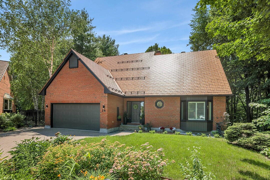 28 Rue de Sanary, Gatineau, Québec