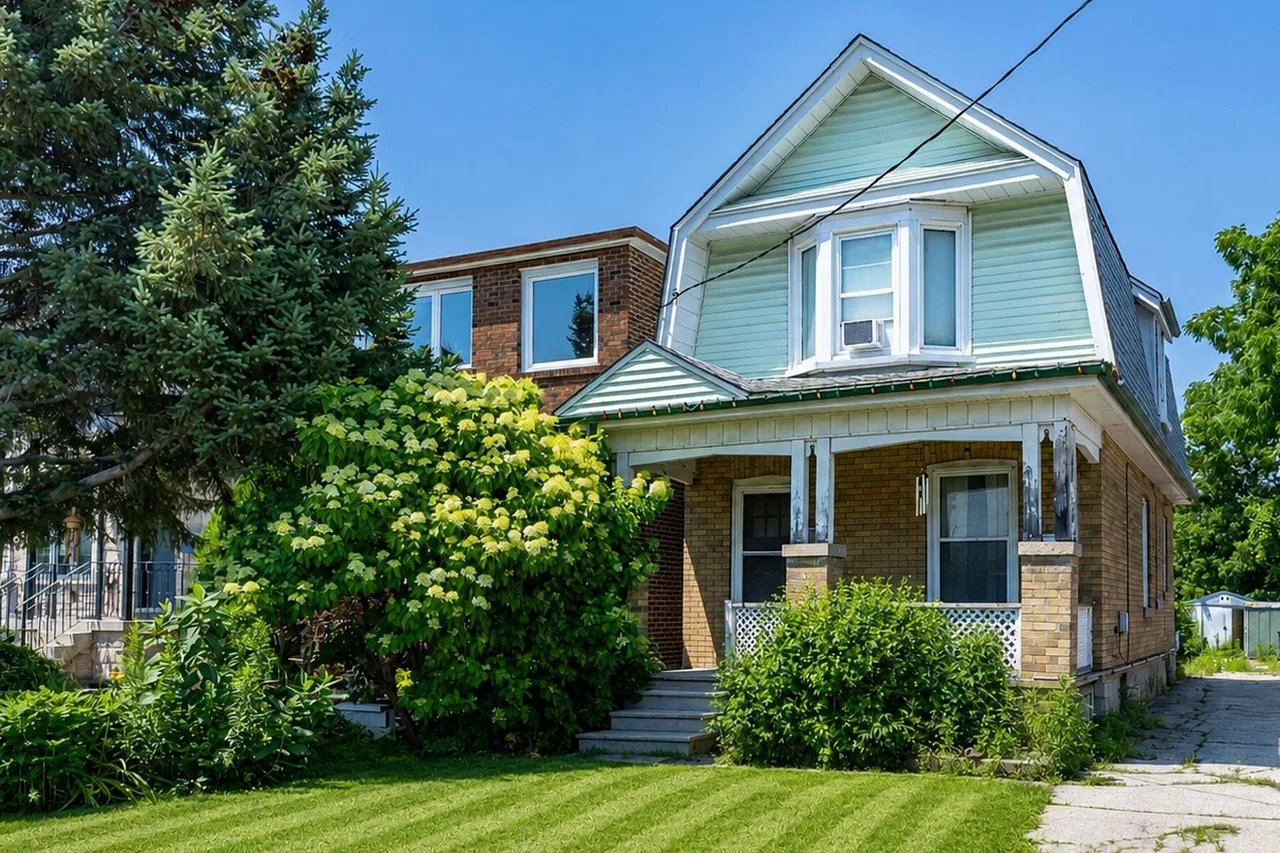 4 Marshall Blvd, Toronto, Ontario