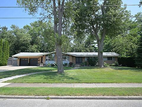 6292 Brookfield Ave, Niagara Falls