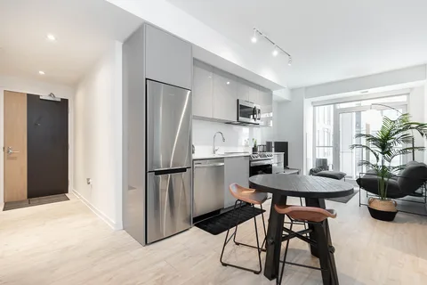 50 Power St #1320, Toronto