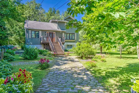 21 Ch. des Cèdres, Sainte-Anne-des-Lacs