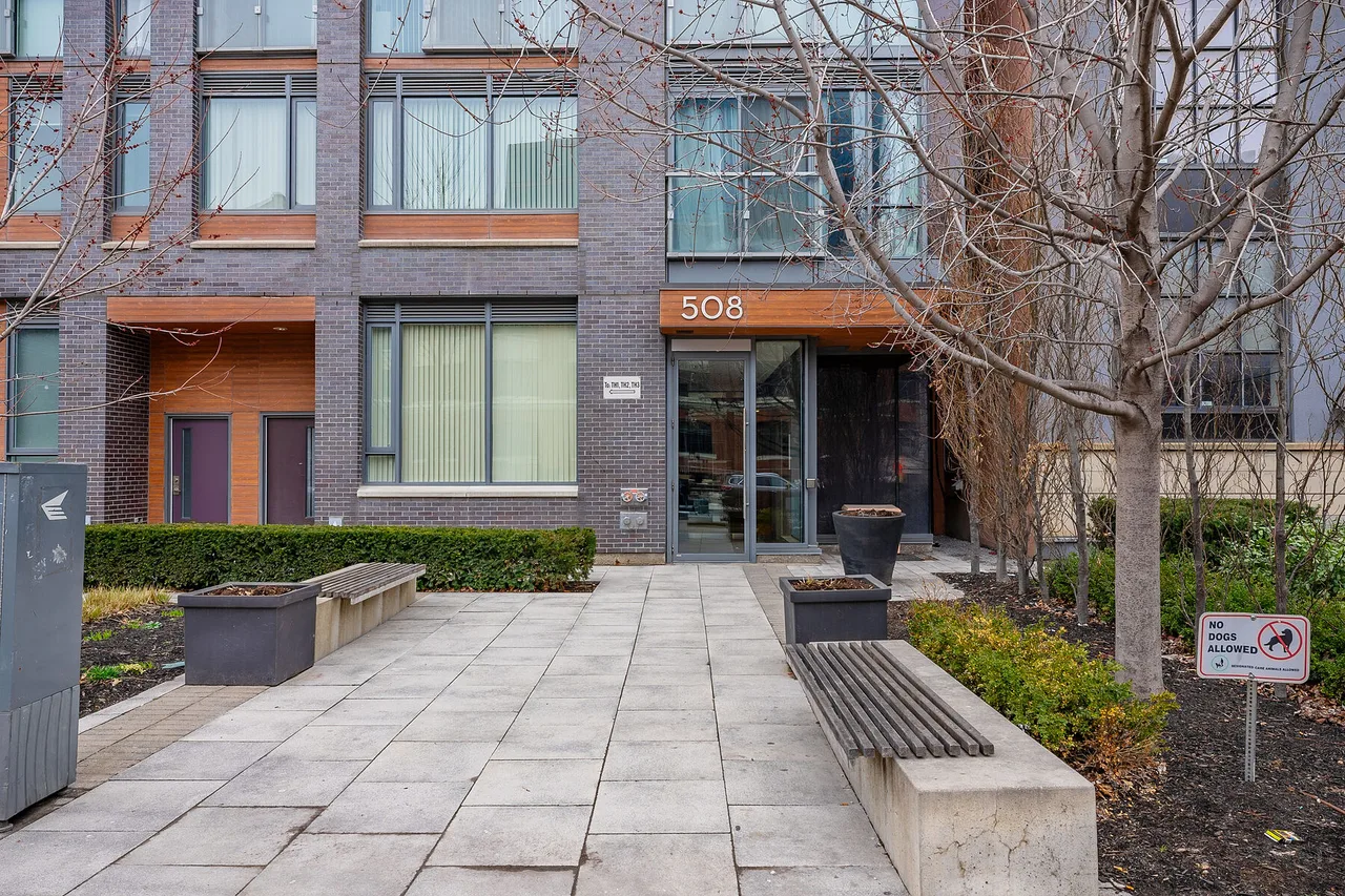 508 Wellington St W #901, Toronto, Ontario