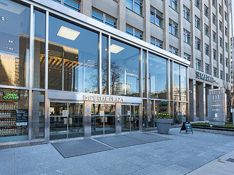111 St Clair Ave W #406, Toronto