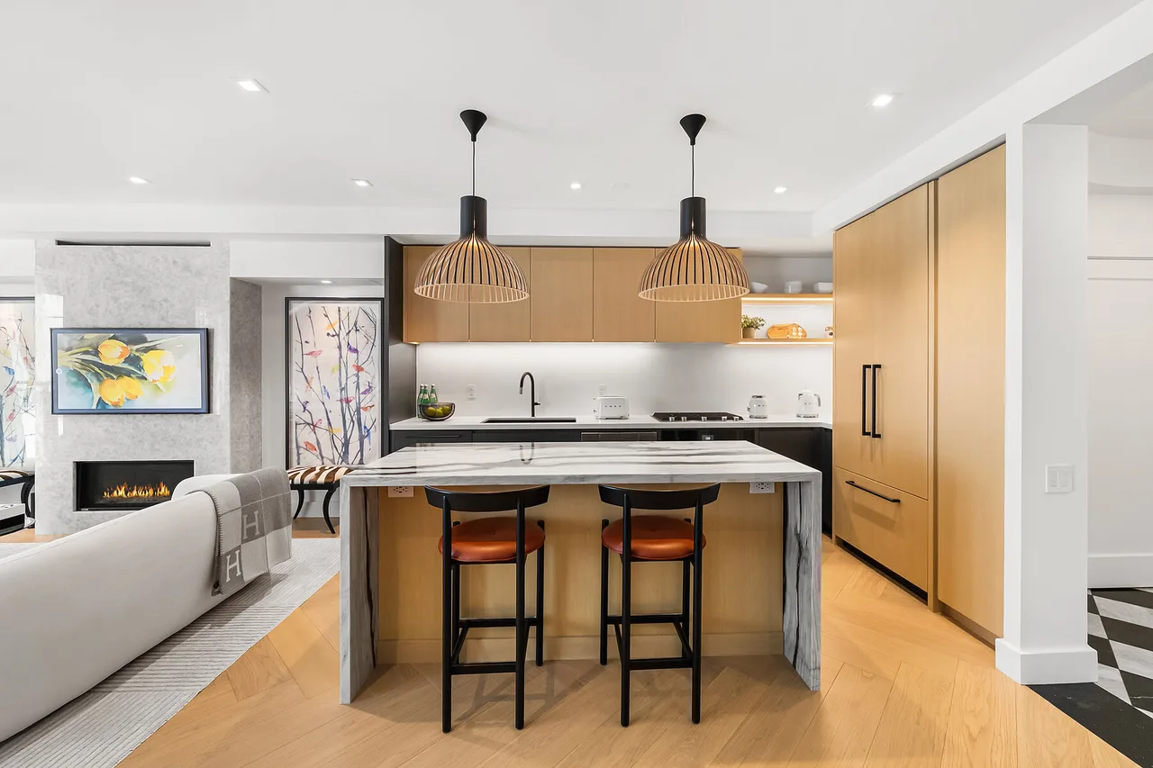 20 Scrivener Sq #716, Toronto, Ontario
