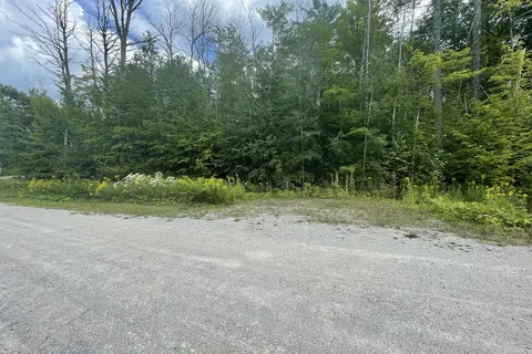 7865 Pineridge Road, Ramara