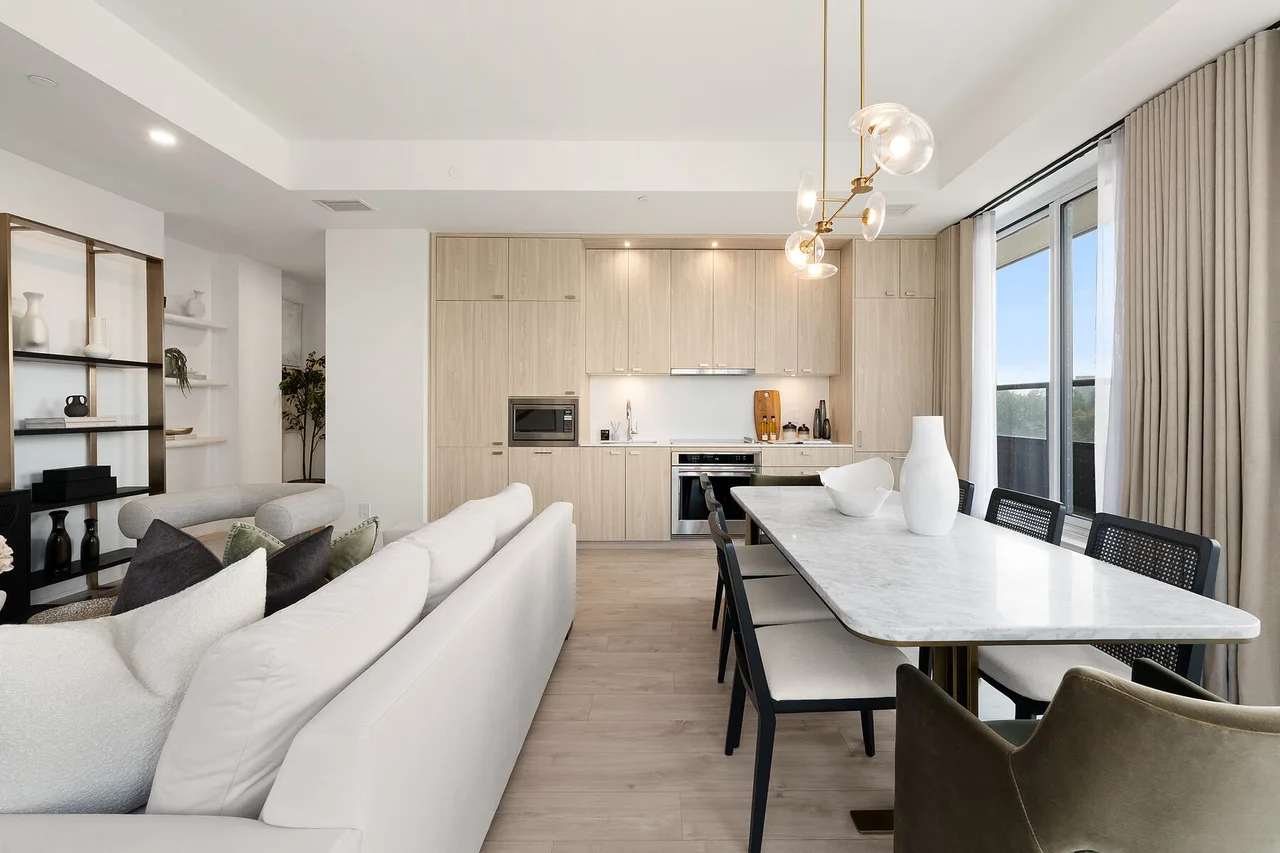 115 Denison Ave #512, Toronto, Ontario