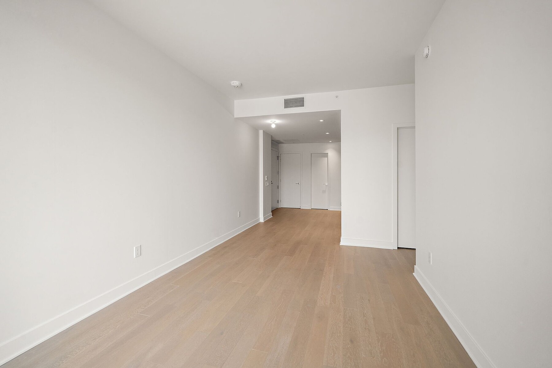 1200 Rue Drummond — photo 2