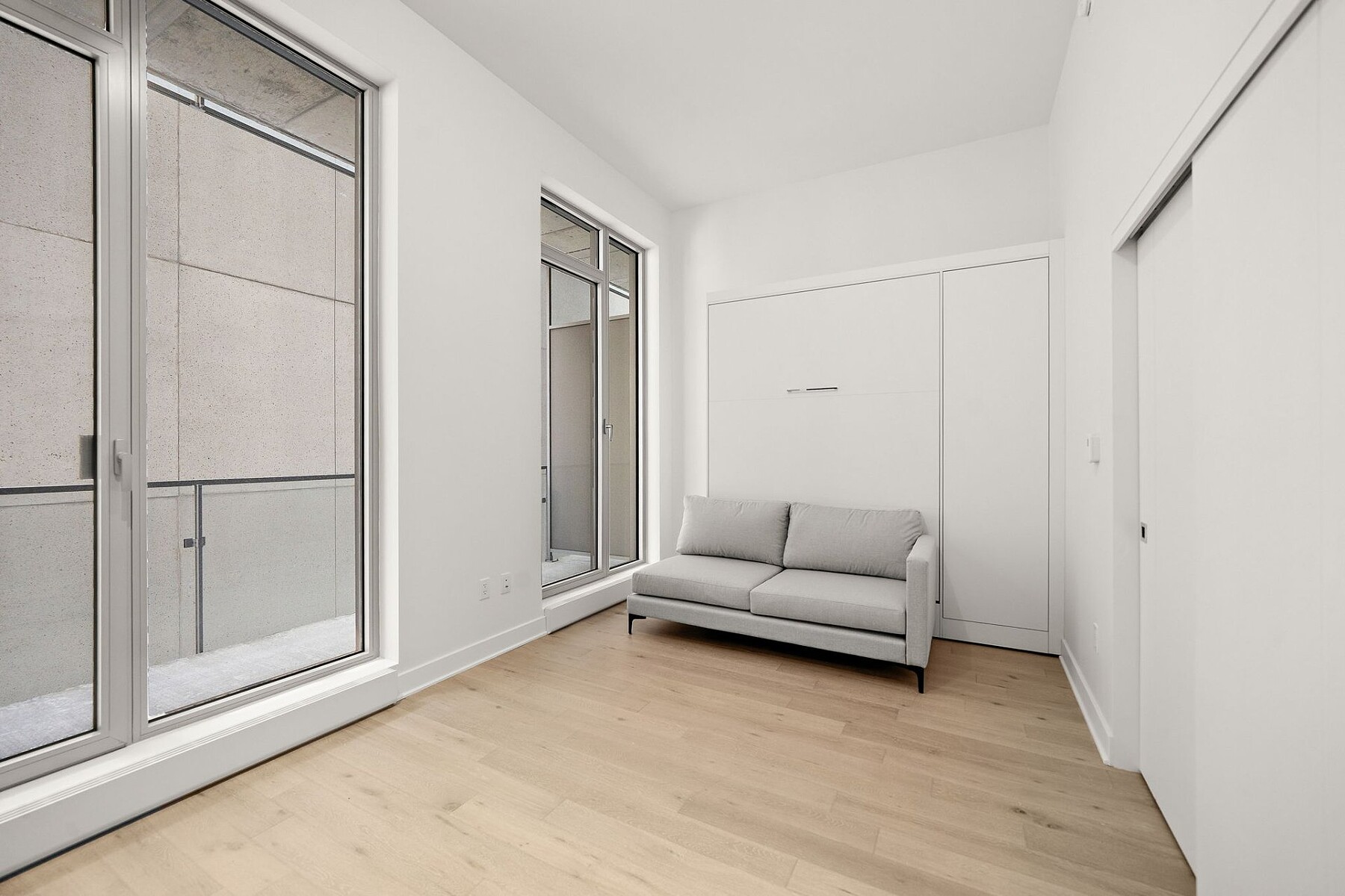 1200 Rue Drummond — photo 1