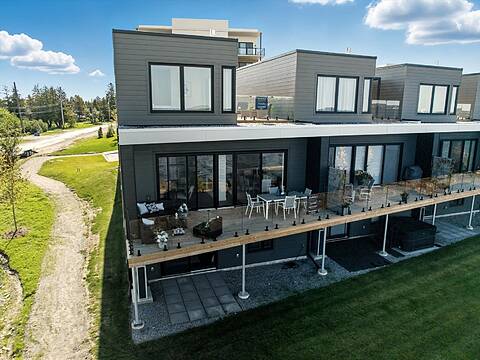19B West St N St #20, Kawartha Lakes