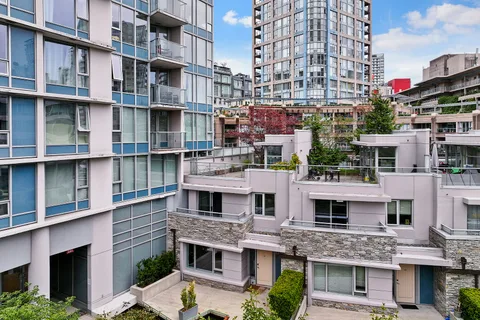 188 Keefer Place #221, Vancouver