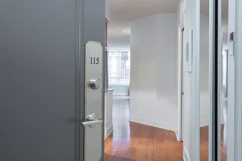 5233 Dundas St #115, Toronto