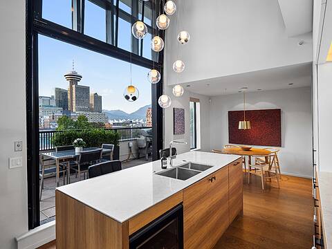 PH701 - 531 BEATTY STREET, Vancouver