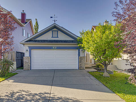 13 Evansbrooke Way NW, Calgary