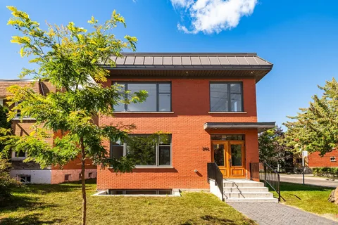 246 Rue Green, Saint-Lambert
