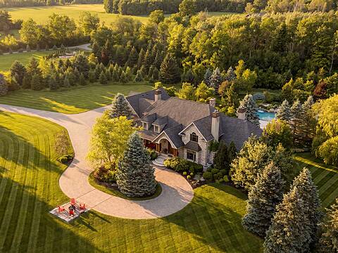 4529 Sideroad 10, Puslinch