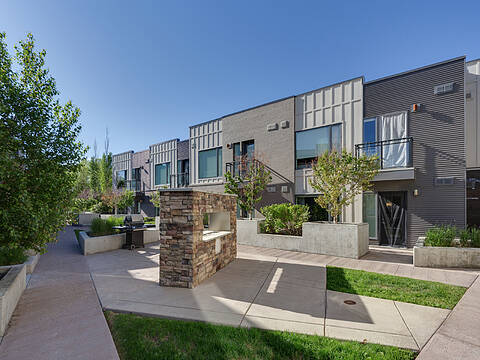 93 34 Avenue SW #310, Calgary