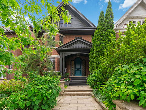 330 Palmerston Blvd, Toronto