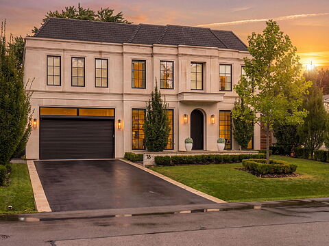 18 Blair Athol Cres, Toronto