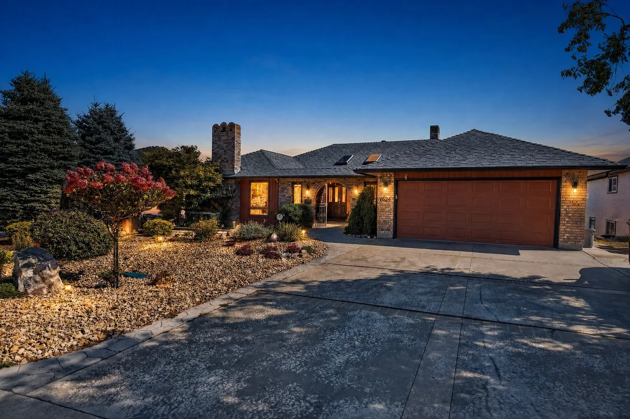 1645 Smithson Place, Kelowna, British Columbia