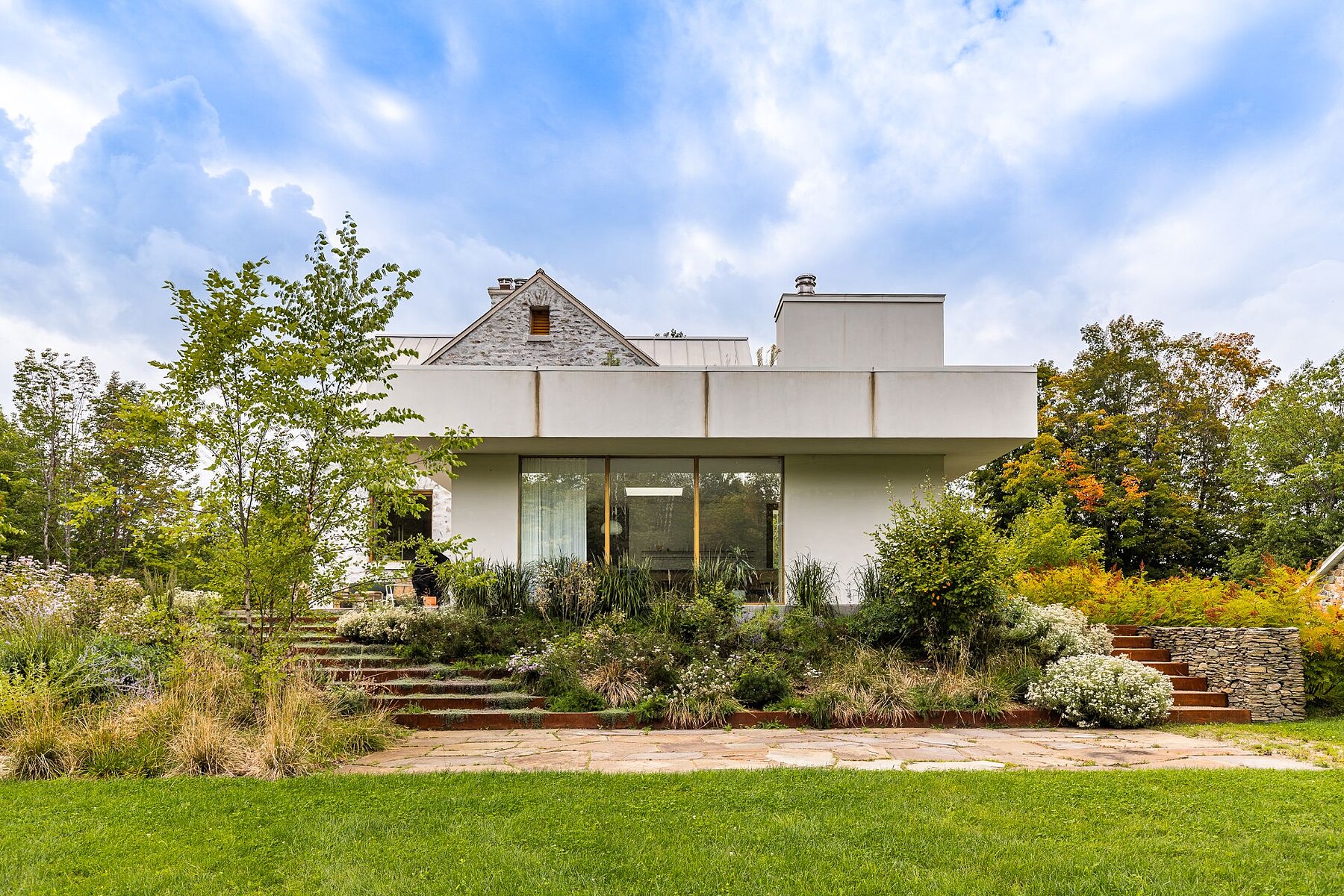 747 Ch. Jackson — photo 3