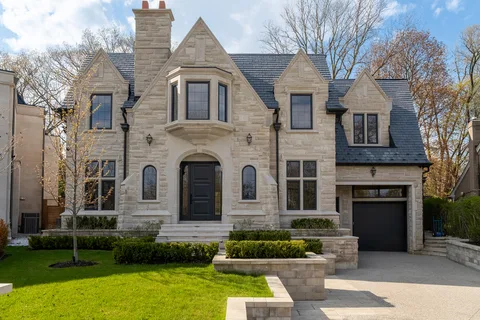 92 Arjay Cres, Toronto