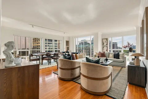 10 Delisle Ave #1106, Toronto