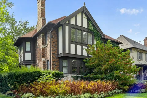 78 Willingdon Blvd, Toronto