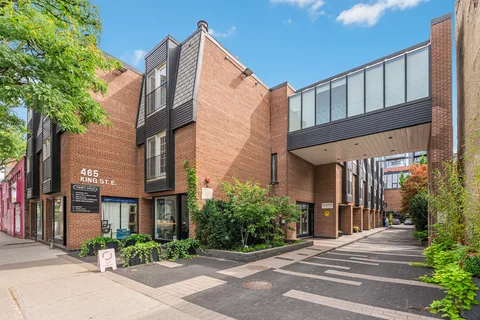465 King St E #17 & 18, Toronto