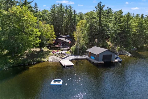 10354 Go Home Lake Shore, Georgian Bay