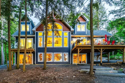 8091 Lake Joseph Rd #6, Muskoka Lakes