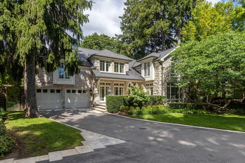 1073 Lakeshore Rd E, Oakville