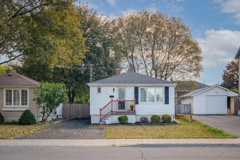 416 Fennell Ave E, Hamilton