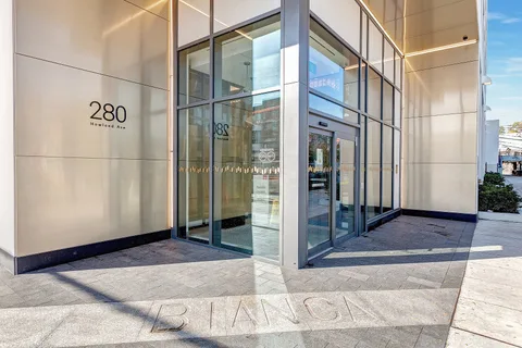 280 Howland Ave #GPH29, Toronto