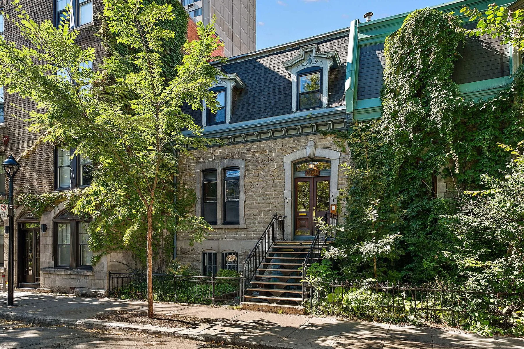 1927-1929 Rue Tupper — photo 1