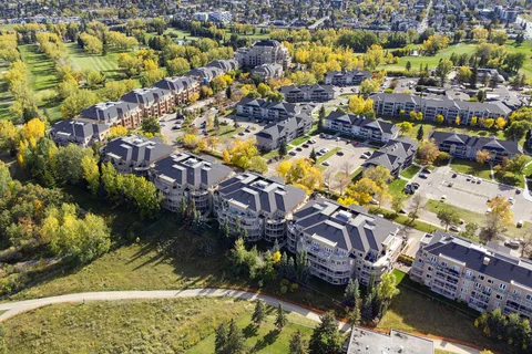 6 Hemlock Crescent SW #405, Calgary