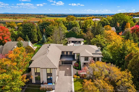 154 Rue Brassard, Saint-Joseph-du-Lac