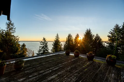 5970 Condor Place, West Vancouver