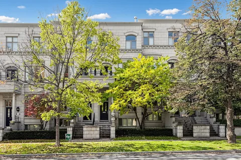 260 Russell Hill Rd #11, Toronto