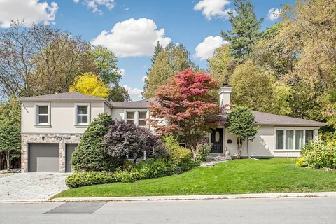 54 Plymbridge Rd, Toronto