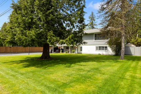 20671 45A Avenue, Langley