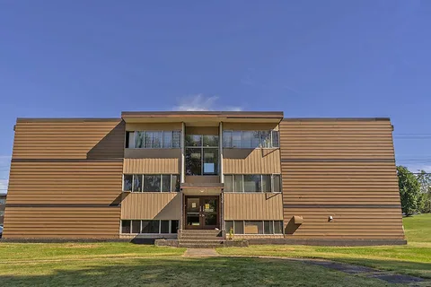 1530 - 1600 Albatross Avenue, Kitimat